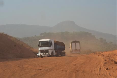 Driving in Guinea day 1